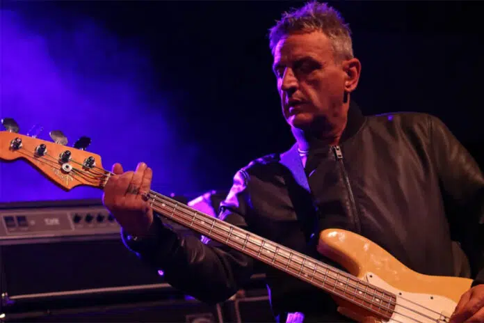 Paul Ryder, bassiste de Happy Mondays