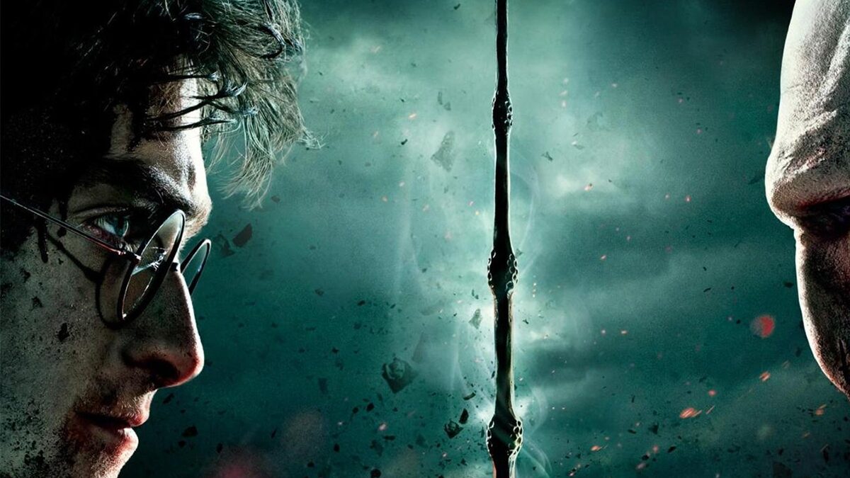 En Quoi Est Fait La Baguette De Voldemort Harry Potter : la baguette de sureau des Reliques de la Mort partie 2 a  presque arrangé la fin originale | Hits and Clips