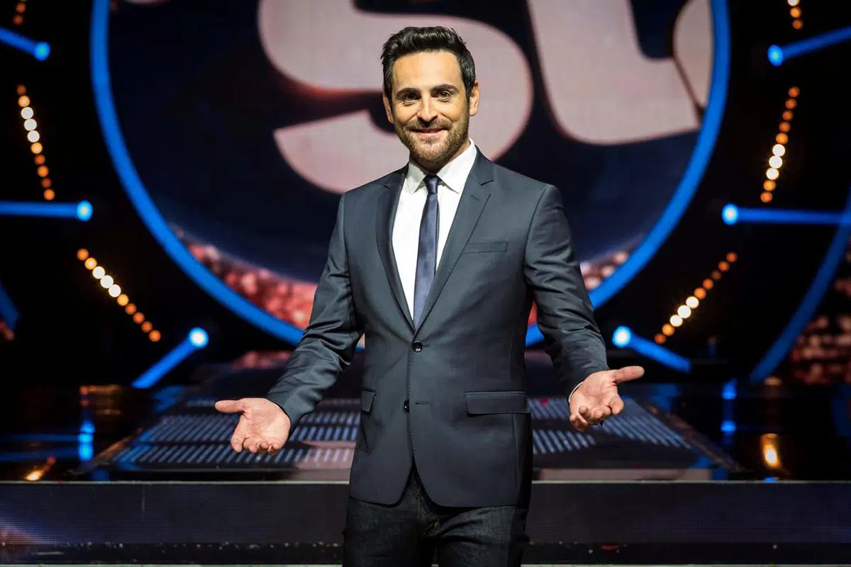 Danse avec les stars présentée par Camille Combal