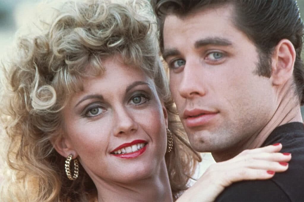 Olivia Newton-John et John Travolta dans Grease