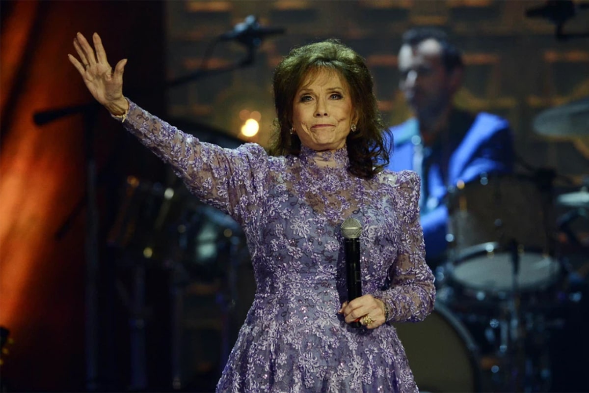 la chanteuse de country américaine Loretta Lynn