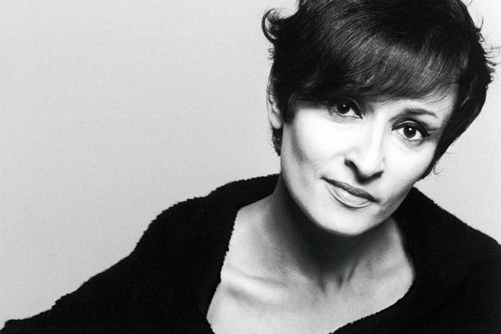 Barbara, chanteuse française, disparue il y a 25 ans